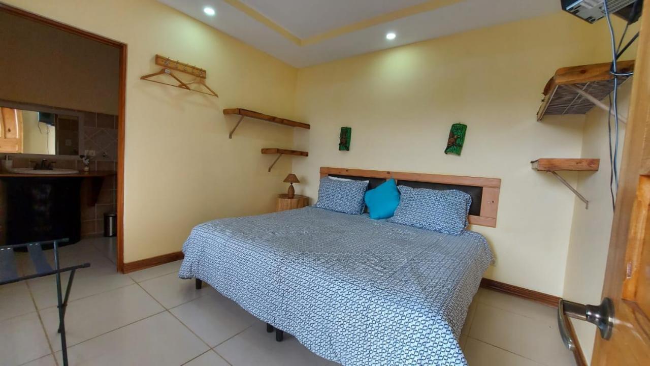 Paraiso Orocay Lodge Exterior photo