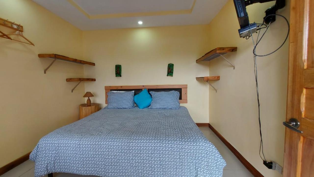 Paraiso Orocay Lodge Exterior photo