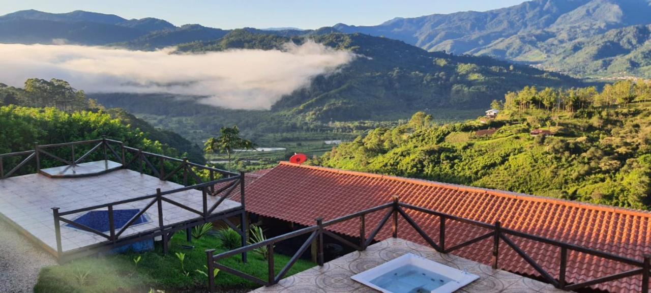 Paraiso Orocay Lodge Exterior photo