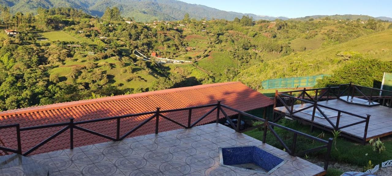 Paraiso Orocay Lodge Exterior photo